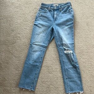 Madewell, Curvy Perfect Vintage Jean, Size 26 Raw Hem, Distressed